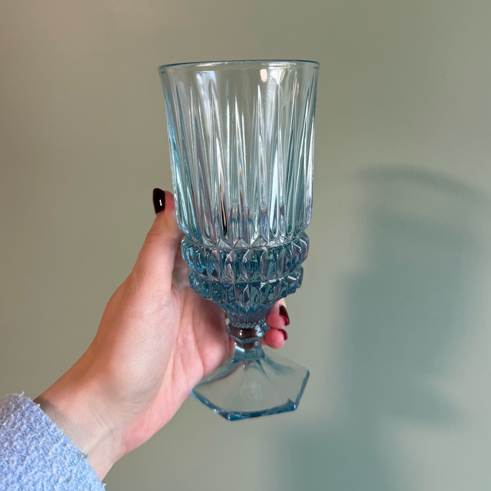 Fostoria Heritage Blue Water Glass